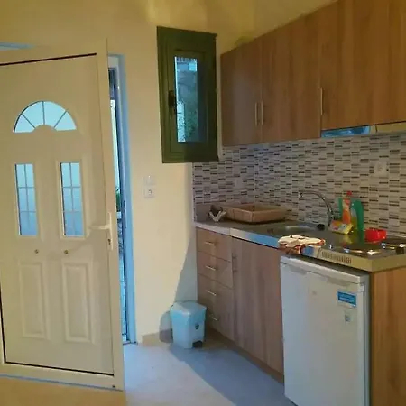 בית נופש Xathiti House 2